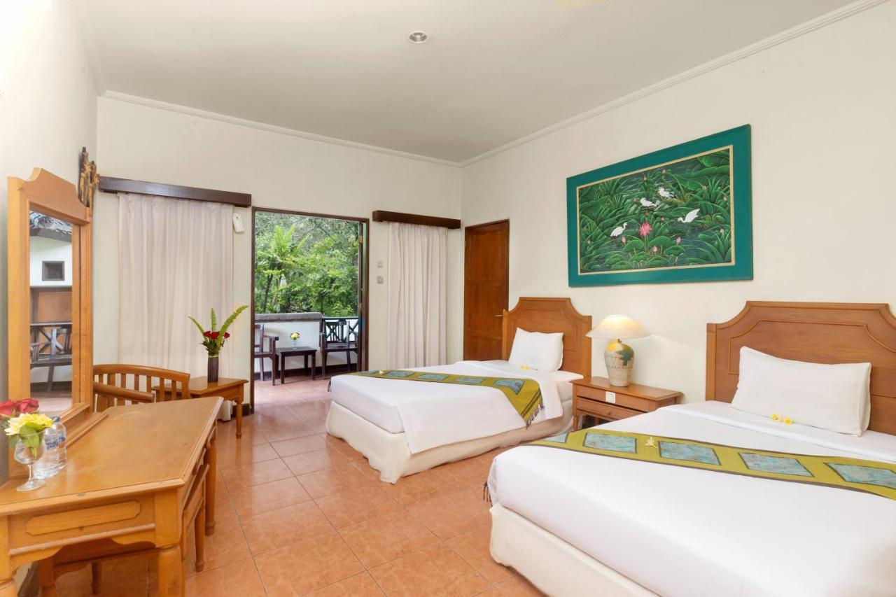 Dewi Sinta Hotel&Restaurant By WizZeLa Tanah Lot Exterior foto